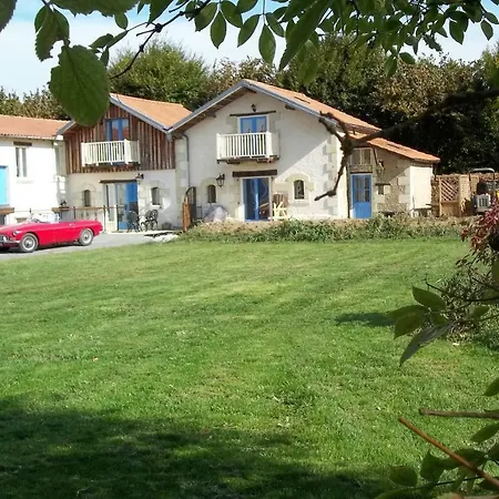 Number 5 Holiday home Arcay (Vienne)