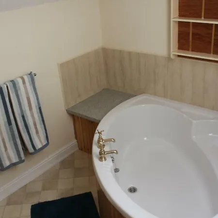 Number 5 * Arcay (Vienne)